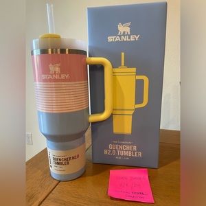 Stanley, 40 ounce quencher Easter, limited edition.